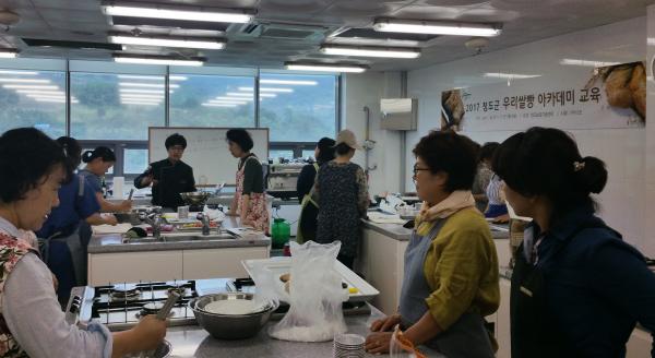 우리아카데미 이미지