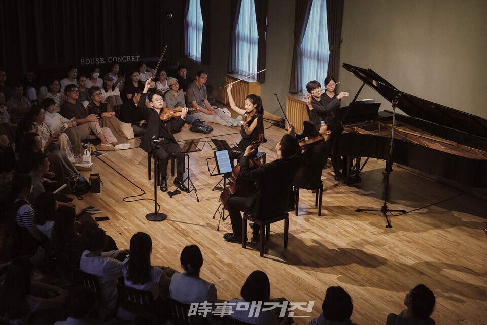 2024 줄라이 페스티벌 중에서(사진_더하우스콘서트)