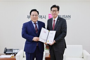 이음엔터 이미지